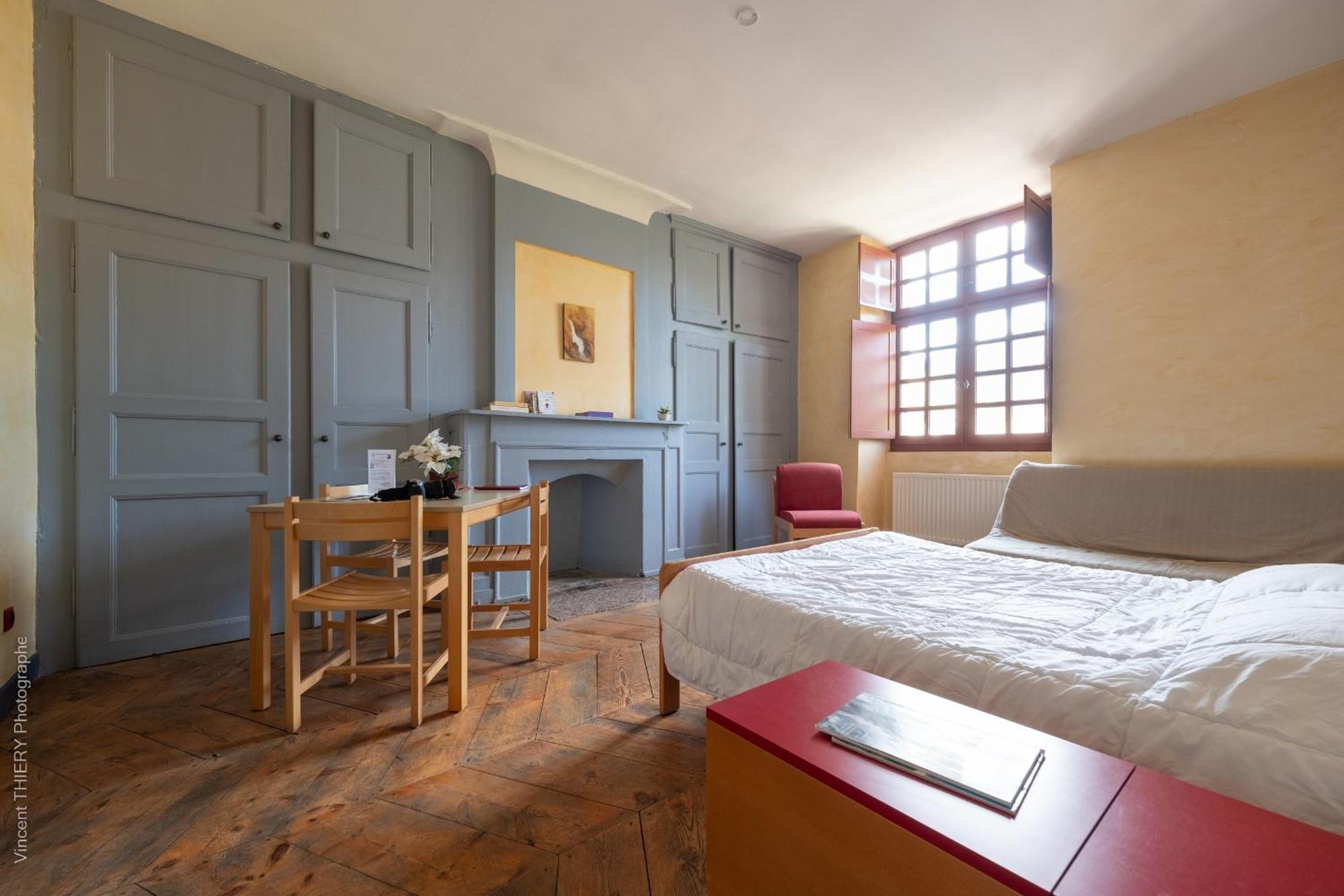Le Pavillon Des Officiers Aparthotel Mont-Dauphin Εξωτερικό φωτογραφία