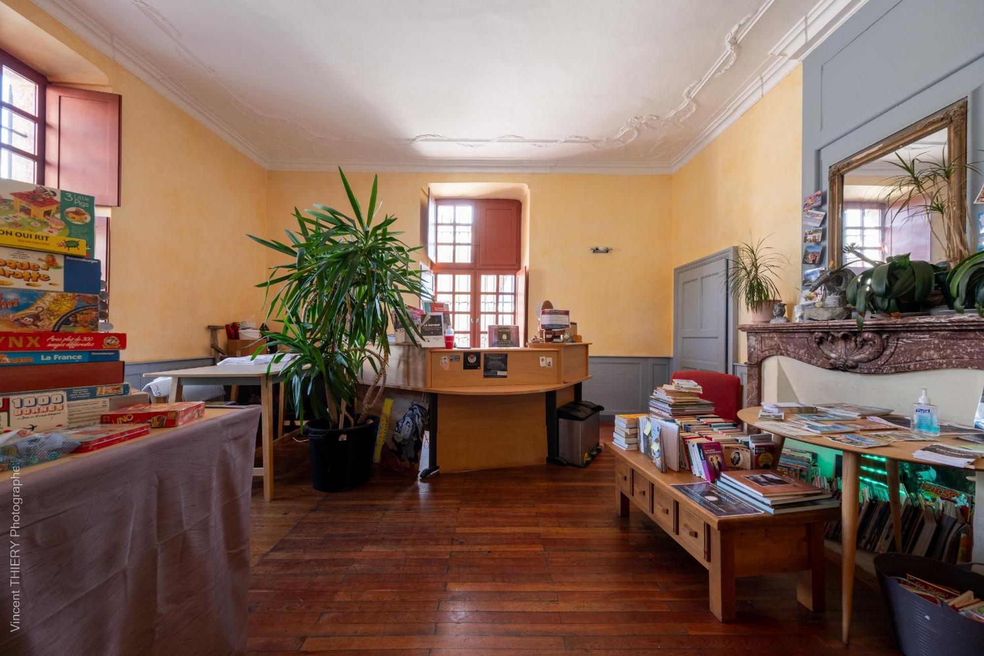 Le Pavillon Des Officiers Aparthotel Mont-Dauphin Εξωτερικό φωτογραφία