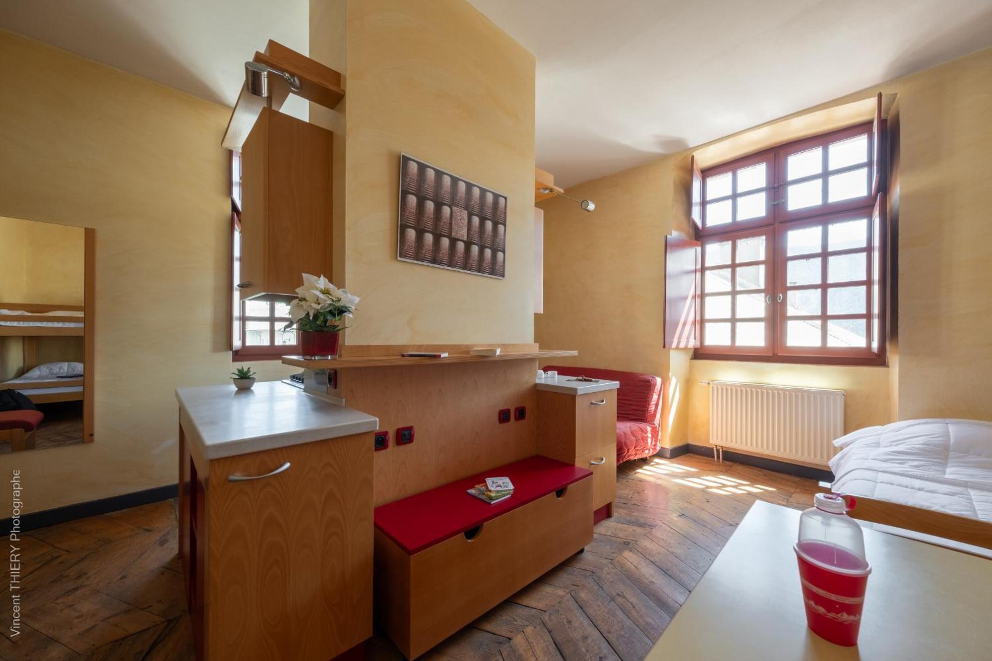 Le Pavillon Des Officiers Aparthotel Mont-Dauphin Εξωτερικό φωτογραφία